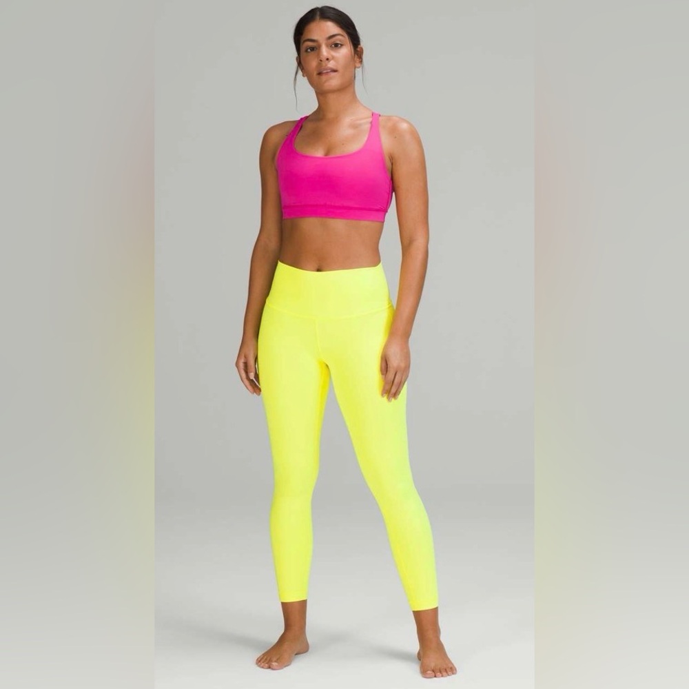 Lululemon Wunder Under High-Rise Tight 25" in Highlight Yellow - Size 6